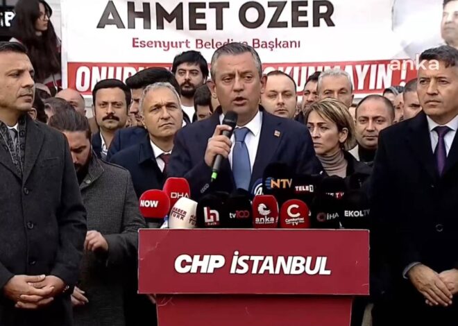 Özgür Özel, Esenyurt’ta ‘Demokrasi Nöbeti’nde konuşuyor: CHP belediyesi işgal altındadır